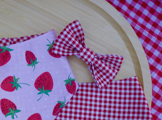 Strawberry Patch Snap on Bandana