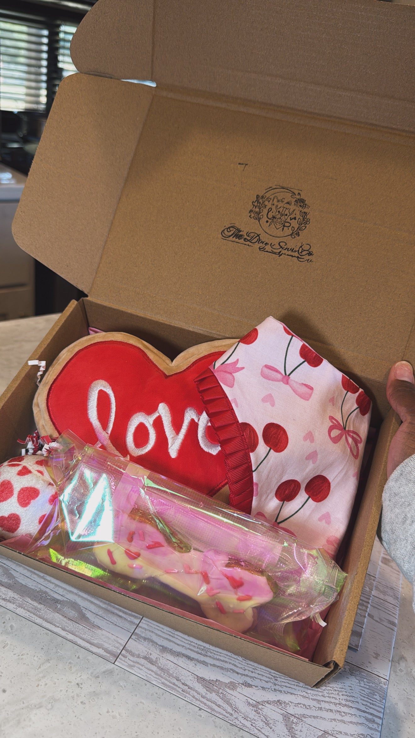 Cherry Hearts Valentines Box